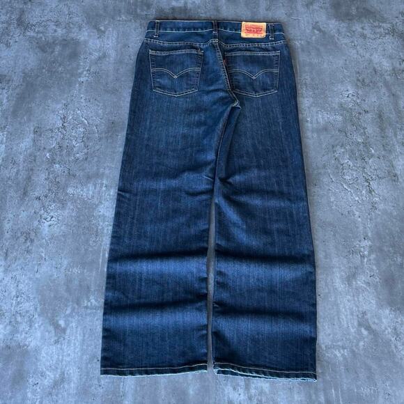 Levi's Other - Vintage Y2K Levi’s 505 Regular Fit Essential Denim Jeans